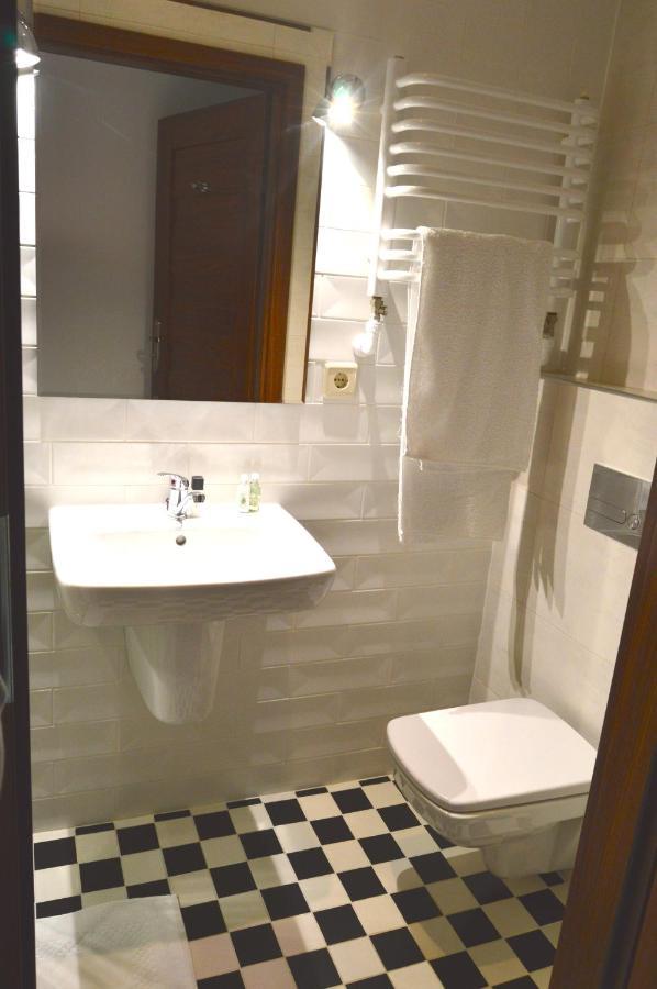 Apartamenty Next To Galeria カトヴィツェ エクステリア 写真